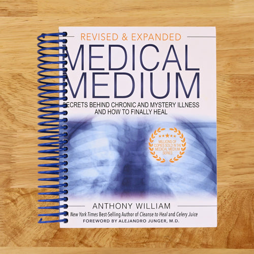 Medical Medium: Secrets Behind Chronic and Mystery Illness and How to Finally Heal (Revised and Expanded Edition)