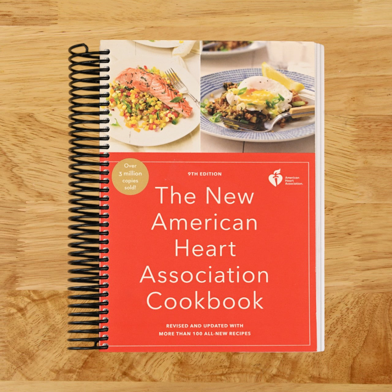The New American Heart Association Cookbook, 9th Edition: Revised and Updated with More Than 100 All-New Recipes (Spiral bound)