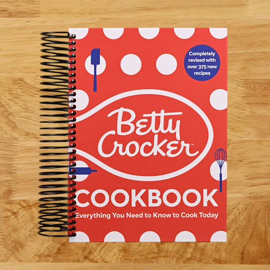 The Betty Crocker Cookbook, 13th Edition: Everything You Need to Know to Cook Today (Betty Crocker Cooking)
