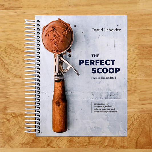 The Perfect Scoop, Revised and Updated: 200 Recipes for Ice Creams, Sorbets, Gelatos, Granitas, and Sweet Accompaniments[A Cookbook]
