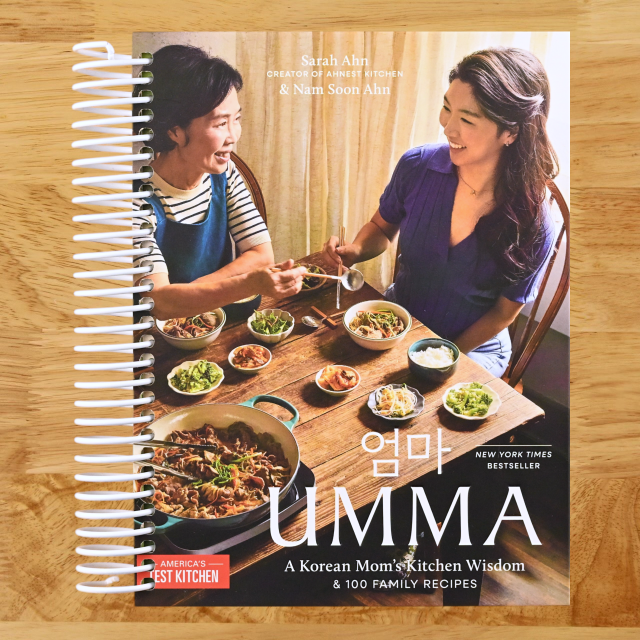 Umma: A Korean Mom's Kitchen Wisdom and 100 Family Recipes (Spiral bound) Happy Coil spiral bound book