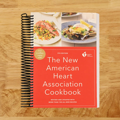The New American Heart Association Cookbook, 9th Edition: Revised and Updated with More Than 100 All-New Recipes   (Spiral bound)