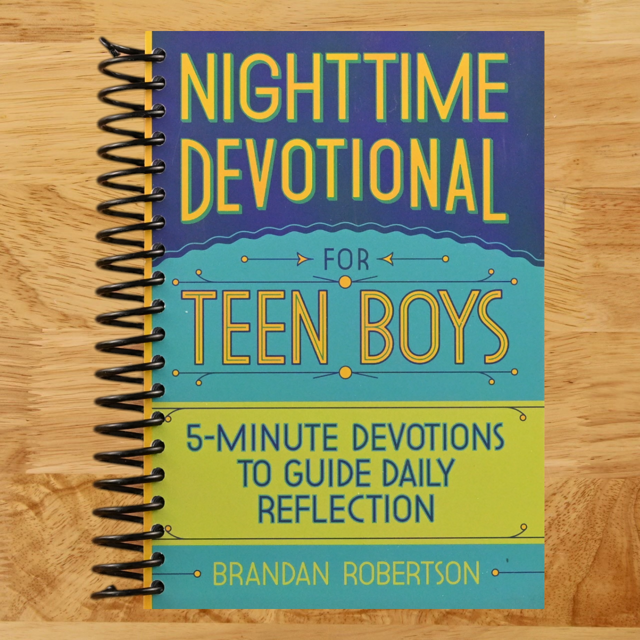 Nighttime Devotional for Teen Boys: 5-Minute Devotions to Guide Daily Reflection (Spiral bound) Happy Coil spiral bound book
