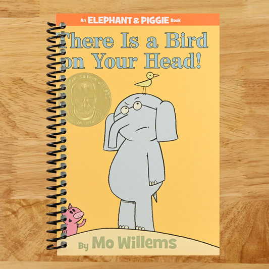 There Is a Bird On Your Head!-An Elephant and Piggie Book