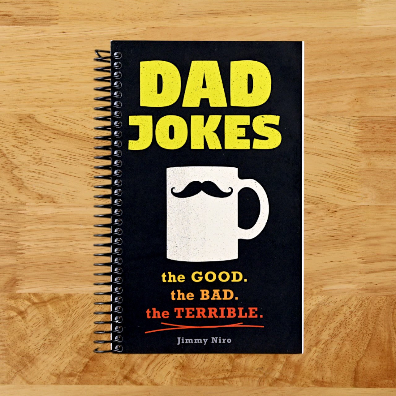 Dad Jokes: Over 600 of the Best (Worst) Jokes Around and Perfect Gift for All Ages!