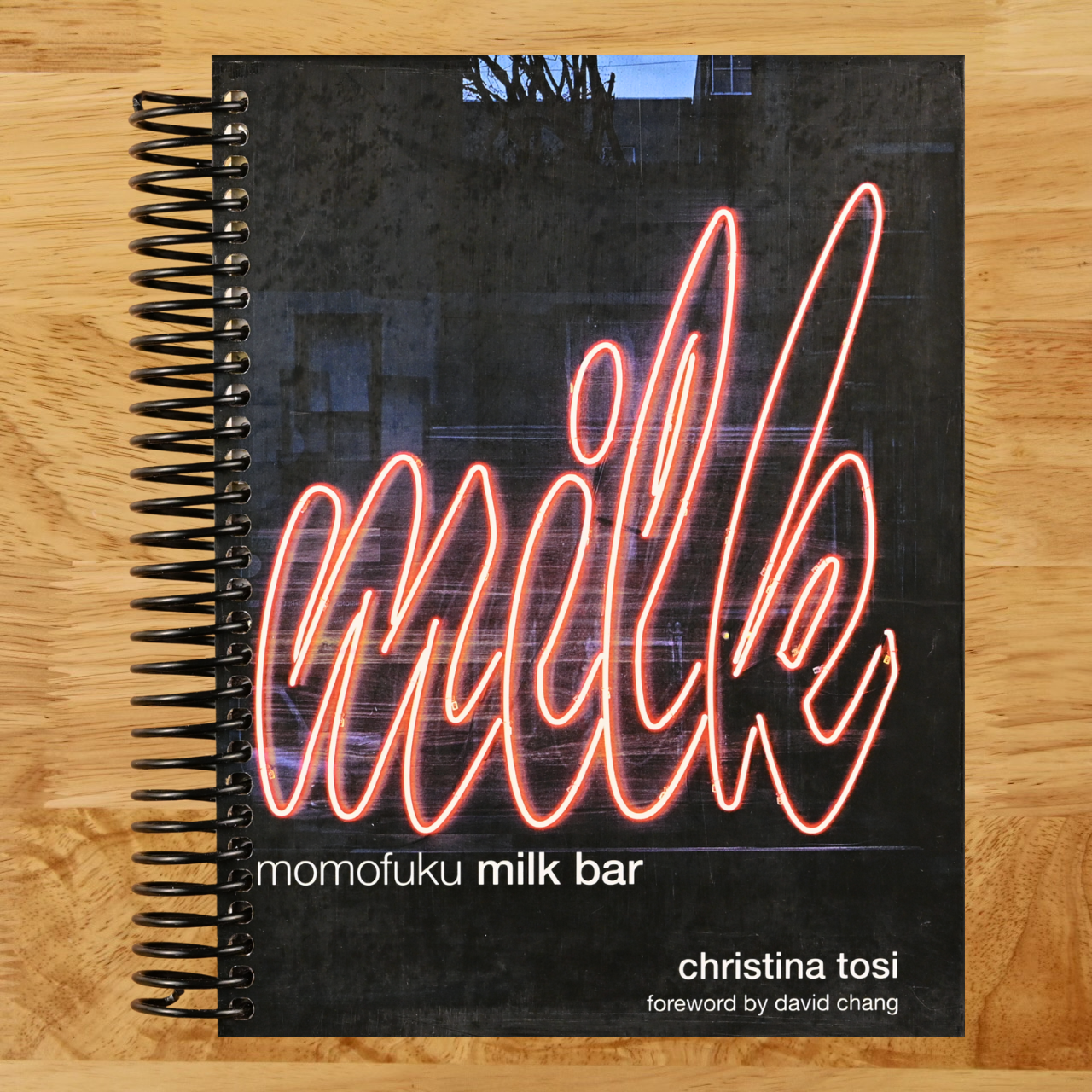 Momofuku Milk Bar: A Cookbook   (Spiral bound)