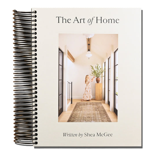 The Art of Home: A Designer Guide to Creating an Elevated Yet Approachable Home   (Spiral bound)