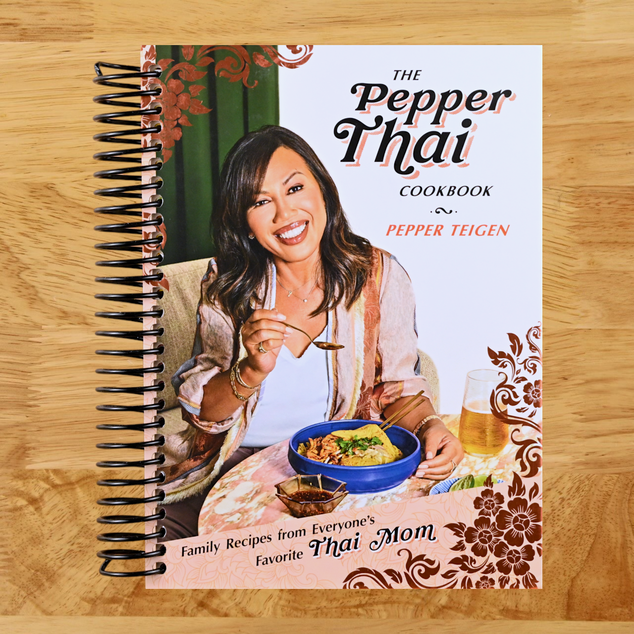 The Pepper Thai Cookbook: Family Recipes from Everyone's Favorite Thai Mom (Spiral bound) Happy Coil spiral bound book