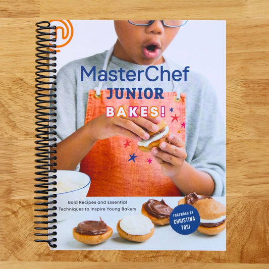 MasterChef Junior Bakes!: Bold Recipes and Essential Techniques to Inspire Young Bakers: A Baking Book